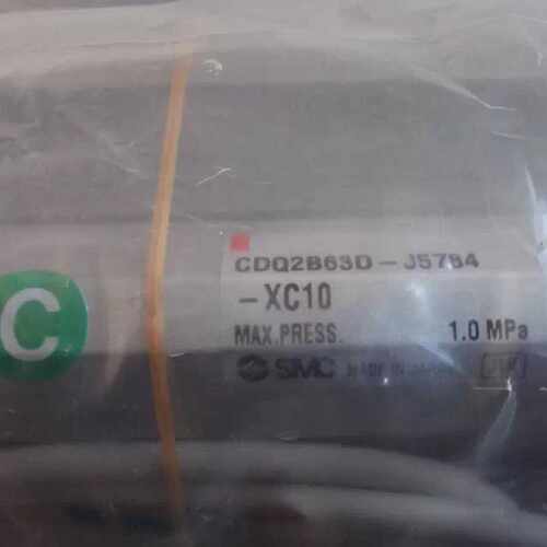 【议价-可维修】  气缸 CDQ2B63D-J5784-XC10 /均有货