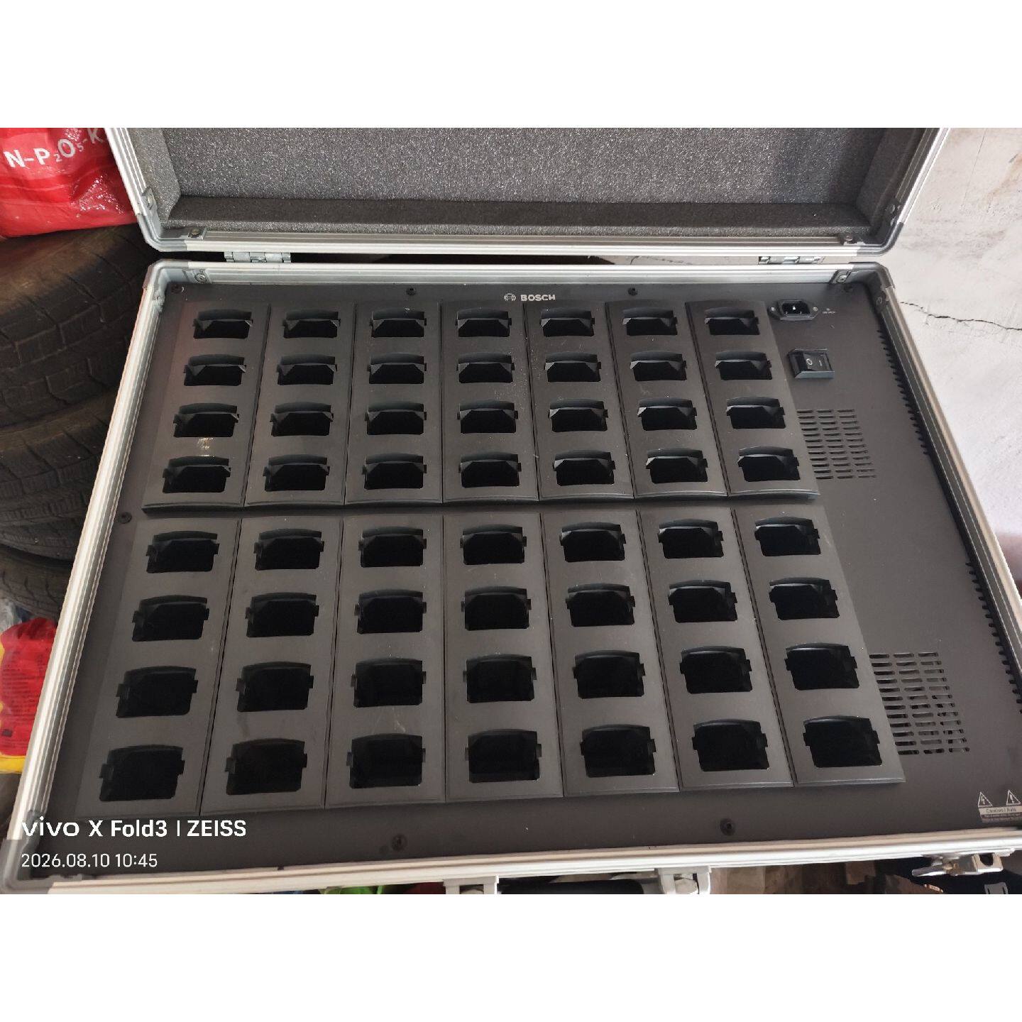议价可维修博世BOSCHLBB456000红外接收器充电机箱原装