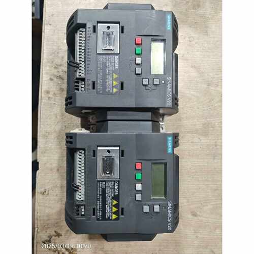 询价6SL3210-5BE24-5UV0变频器4KW实物图