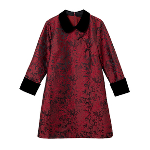 宝诗黎国风提花新年红色连衣裙2026春季新中式丝绒盘扣拼接直筒裙