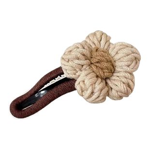 毛线针织花朵抓夹女高级感2025新款秋冬发夹后脑勺鲨鱼夹夹子头饰