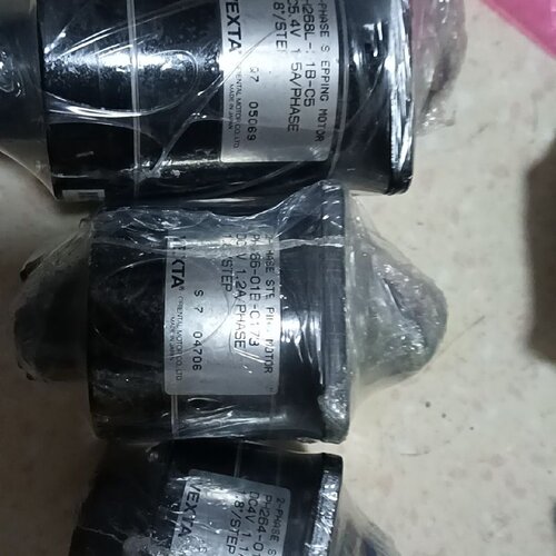 VEXTA步进马达PH268L1BC5DC5.4V1