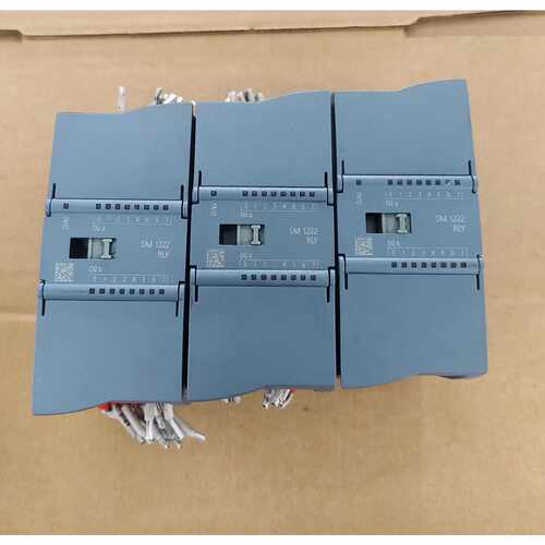询价9新s7-1200PLC  SM 1222  DC