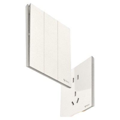 公牛官方超薄大师插座