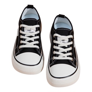 大嘴猴白色芒果头帆布鞋女2026新款春季爆款巨好看宽头布鞋小白鞋