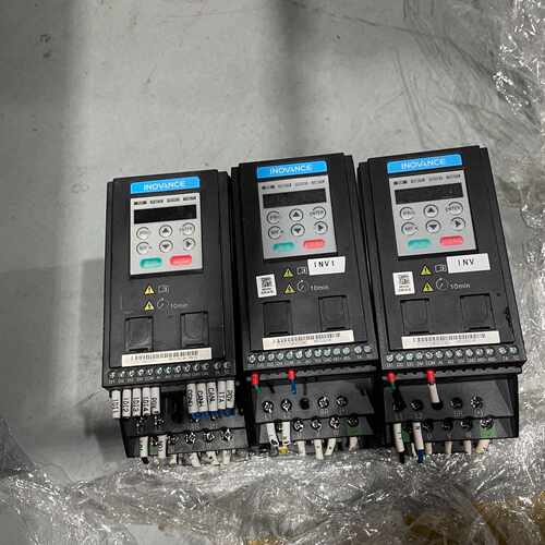 询汇川变频器MD200S0.4B-CAN-SC 有9成多新MD