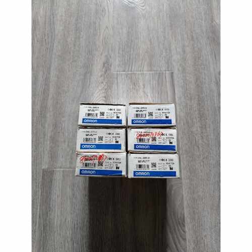 欧姆龙D4NL2HFGB安全门开关全新正品未开封图片