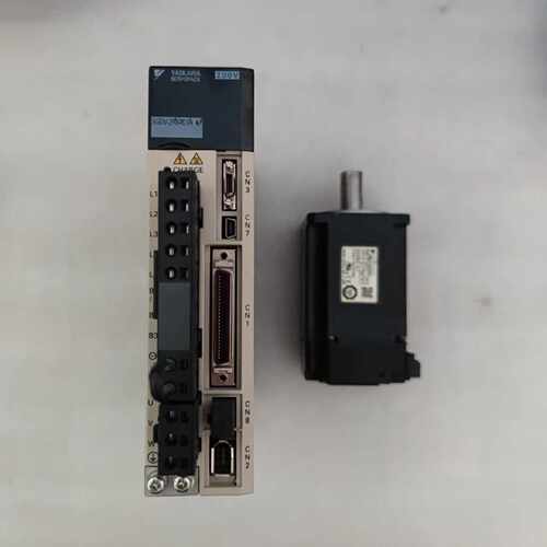 议价5系安川400瓦伺服套装SGDV-2R8AO1A002000/SGMJV-04AAA61脉冲