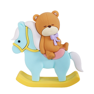 马卡龙色系软胶玩偶木马小熊叭叭坐长颈鹿小兔小鸡火车头车载摆件