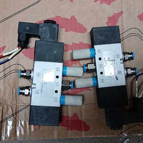 原装FESTO电磁阀，2个VUVS-L20-M52-AD-G