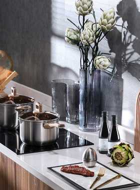 样板房间厨房摆件软装橱柜展厅样板房陈设装饰品砧板道具锅具套装