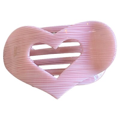 设计感扁平爱心一字发夹抓夹