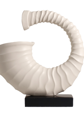 白色复古螺旋造型餐边柜摆件