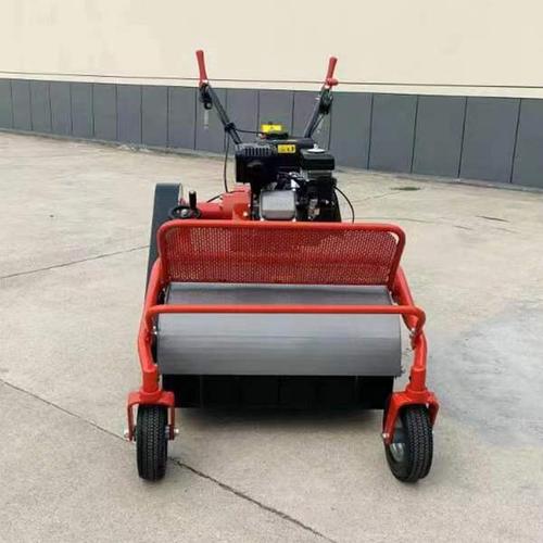 小型打草机 手扶式除草机 碎草机 农业果园除草自走式割草机