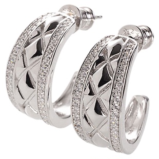 一川月白【张雅钦同款】耳畔银河耳环时尚气质百搭高级感小众耳饰