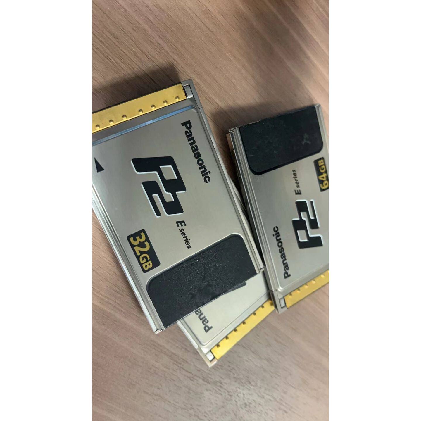 议价可维修松下P2卡E系列32G卡成色还可以有点使用痕迹功