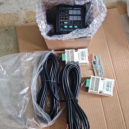 议价杭州凯源L2W2KZ3BTH型智能温湿度监控器1个