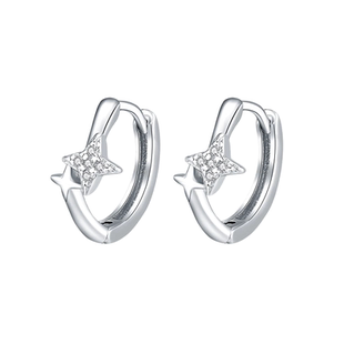 老凤祥足银星星耳钉女新款纯银爆闪耳环养耳洞耳饰生日礼物送女友