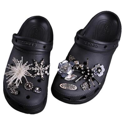 Crocs黑色高级感洞洞鞋配饰鞋花
