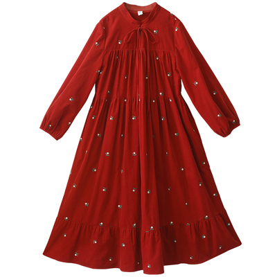 忆旧复古灯芯绒刺绣连衣裙女秋季