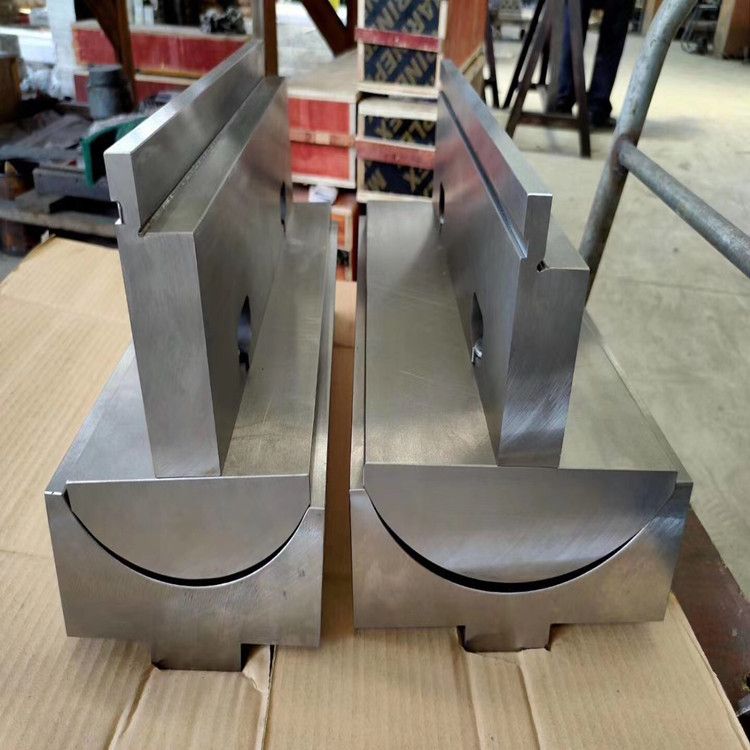 源头工厂现货供应设计定制数控折弯机圆弧R型U型模具 精密硬度高