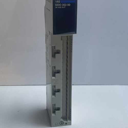 Schneider 140DDO35300 DC OUT 24V 4x8