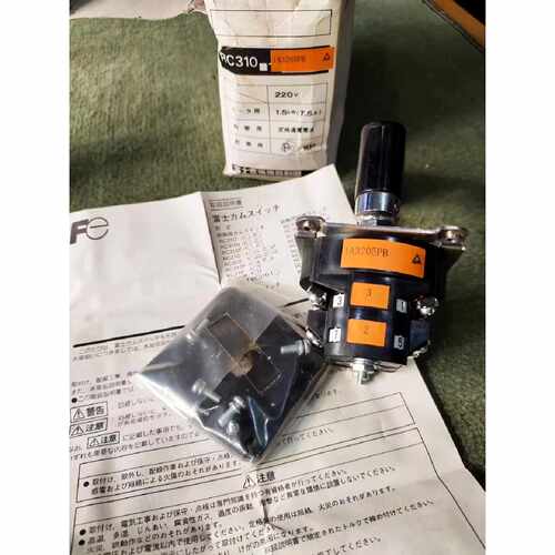 议价富士RC3101A3205PB凸轮开关原包