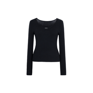 XG雪歌XK311867A890黑色镂空毛针织衫时尚秋季新款修身长袖毛衫女