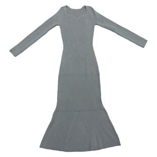 2025秋冬新款软糯修身显瘦包臀针织毛衣连衣裙女中长款针织鱼尾裙