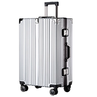 Серебристо-серый