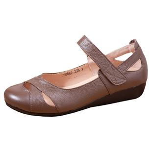 老人凉鞋女防滑老年人镂空真皮魔术贴舒适妈妈鞋软底中老年皮鞋