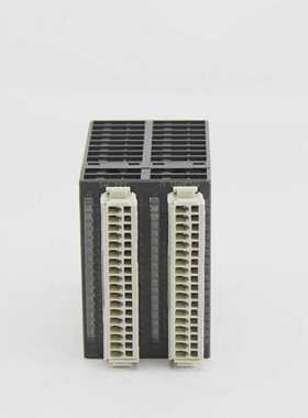 VIPA 221-2BL10 SM221 DI 32xDC24V E-Stand 01