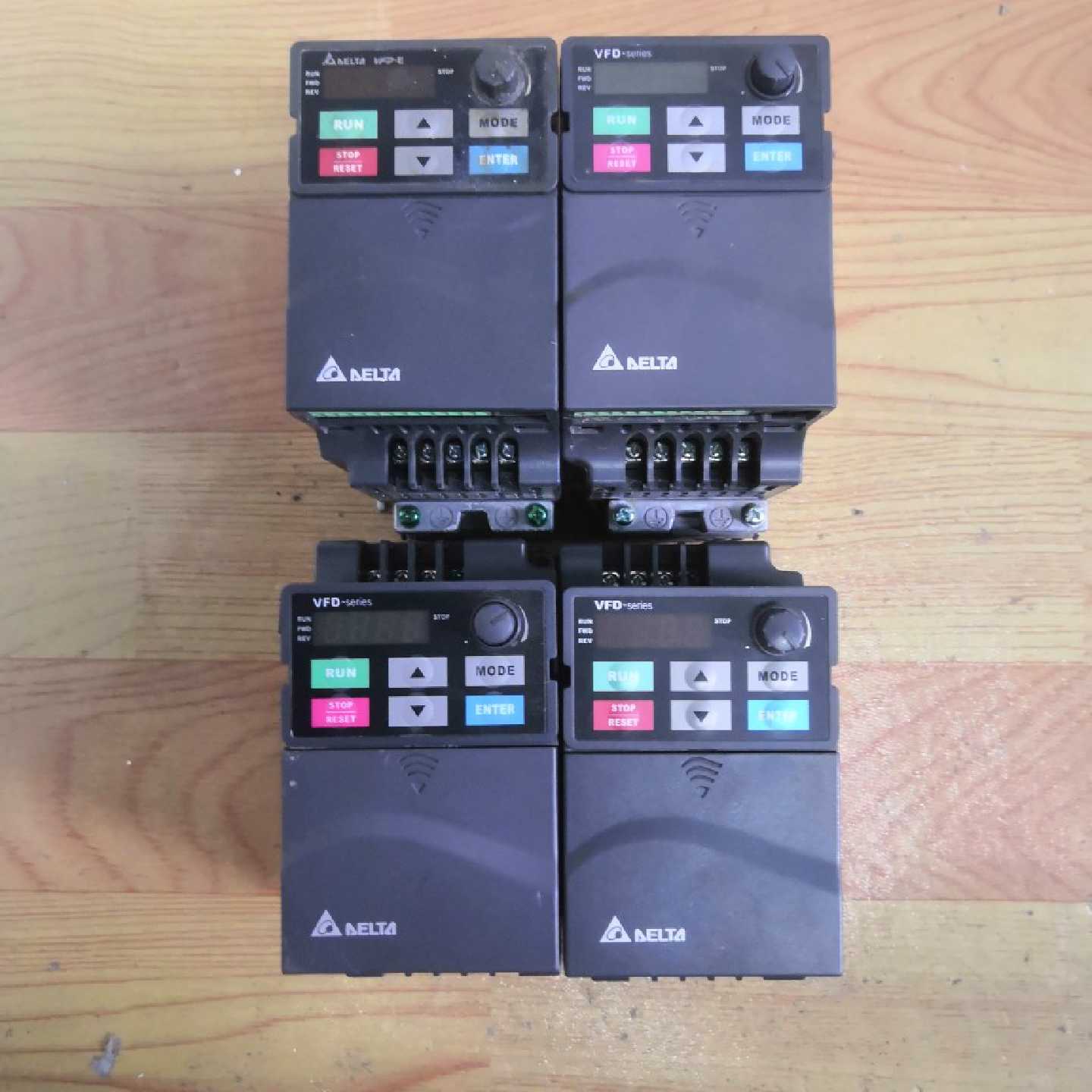 议价-台达变频器E系列750w1.5kw2.2kw3.7kw5.5kw7.5kw二手包好技