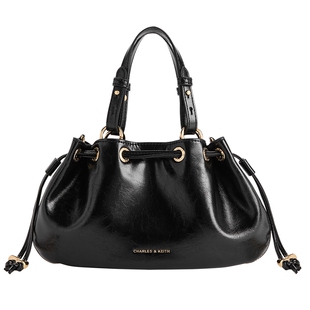 CHARLES&KEITH26春季新款CK2-10671896时尚抽绳手提水桶包腋下包