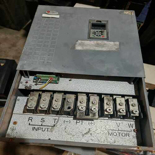 询澳地特变频器30004T110G132P功率110kw时光电子