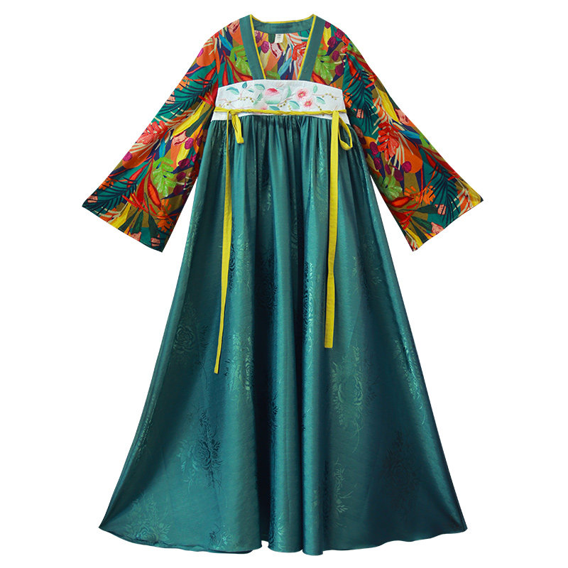 唐风汉服女秋季齐胸连衣裙