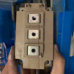 议价2MBI300VD-120-50 变频器双管IGBT300A1200V 缝焊机电源IGBT