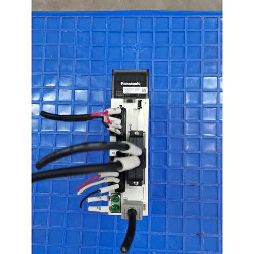 在线议价伺服驱动器MADHT1505E，100W，实物拍的，成色