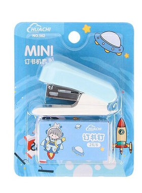 学生创意小礼品卡通太空人订书机