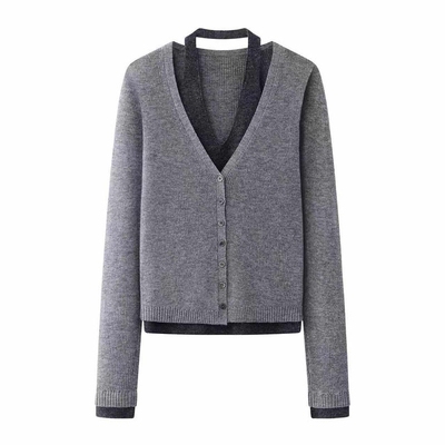 艾诺丝尚忆撞色V领假两件针织衫