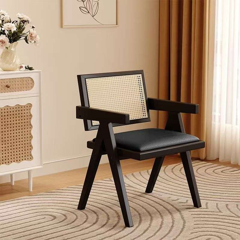 北欧实木藤椅家用餐椅扶手休闲简约家具复古靠背阳台藤椅椅子