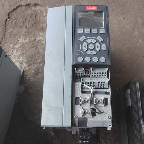 询价丹佛斯变频器5.5KW FC-301P5K5T4E20H1X