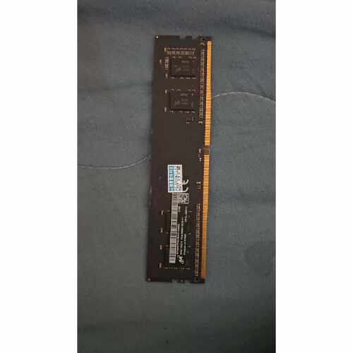 美光DDR4 8GB内存条，2666MHz，拆机下来的，成色