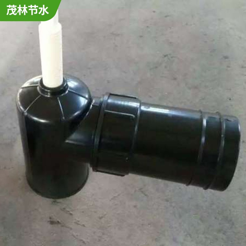 农田灌溉用塑料出水口 输水带配件给水栓直插式出水口 法兰出水口