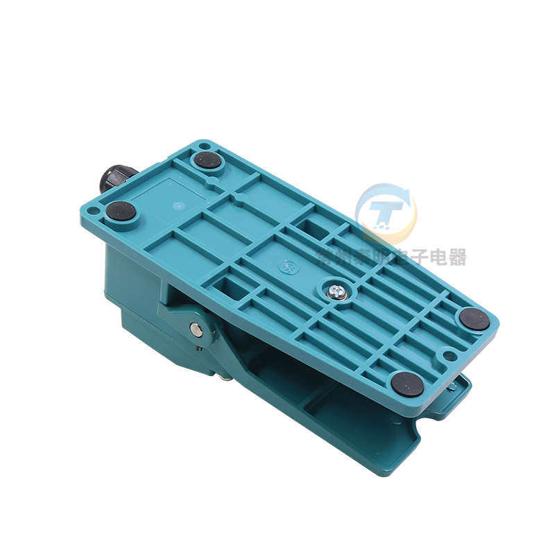 CNTD昌得脚踏开关控制器CFS-402点动踏板24v脚踩式脚控自复位LT3