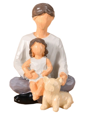 现代简约三口之家温馨人物雕塑