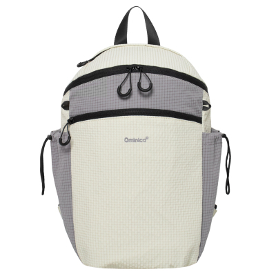 Qminica户外双肩包男女轻便防泼