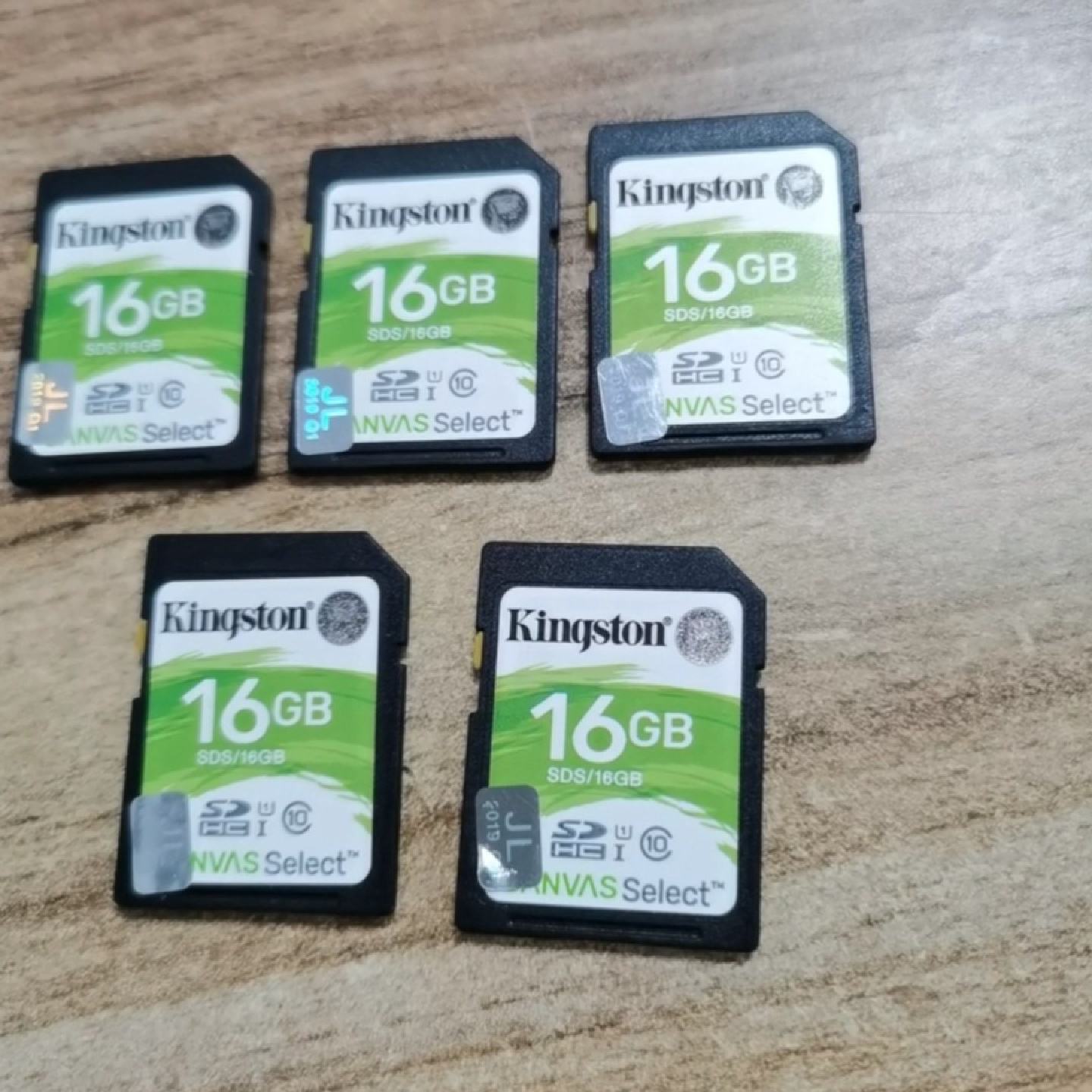 金士顿16GB SDS卡 Canvas Select系列 拆