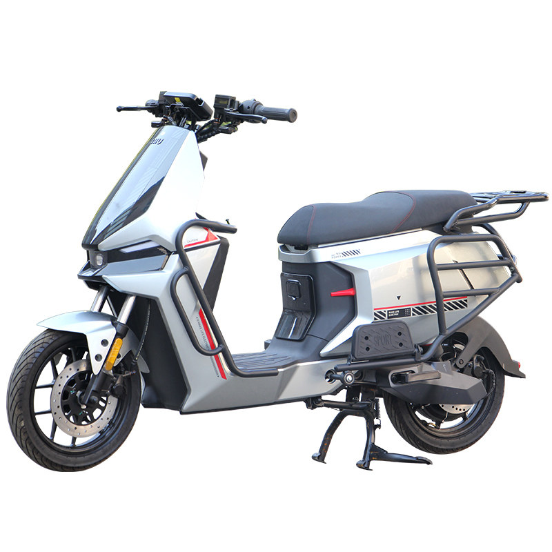 适用小牛电动车f400t保险杠加厚