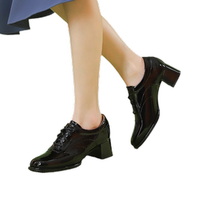 哈森2024年春季新款粗跟单鞋女